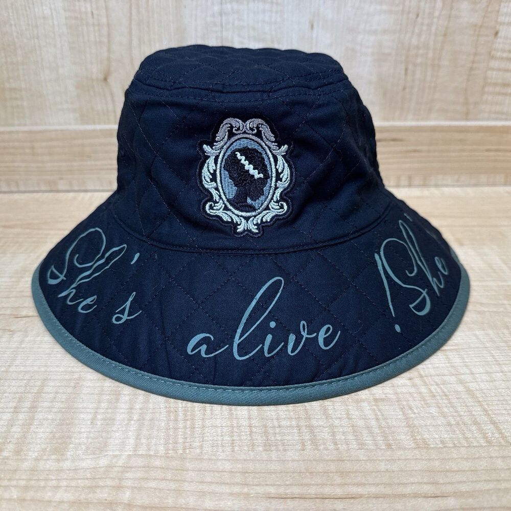 Universal Studios MONSTERS: Bride of Frankenstein Reversible Bucket Hat NWT!